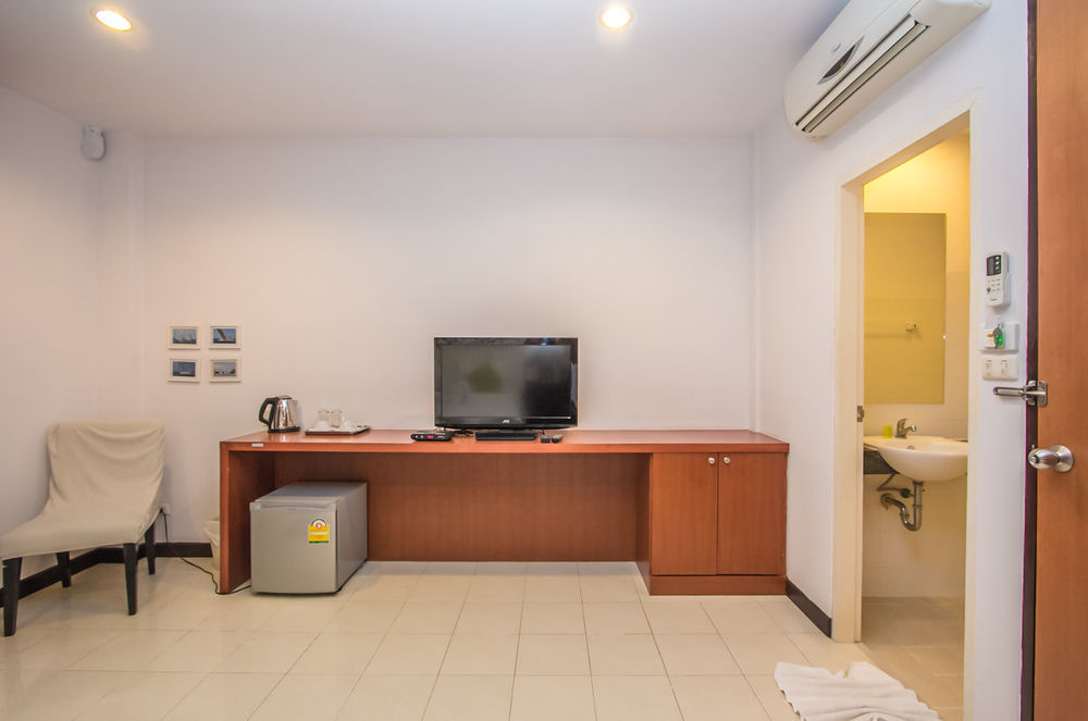 Sugar Ohana Poshtel Phuket Extérieur photo